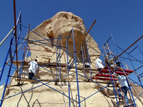 Esfinge de Guiza siendo restaurada Esfinge de Guiza siendo restaurada